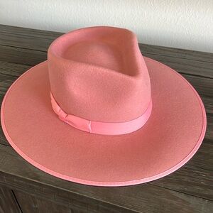 Lack of Color hat!